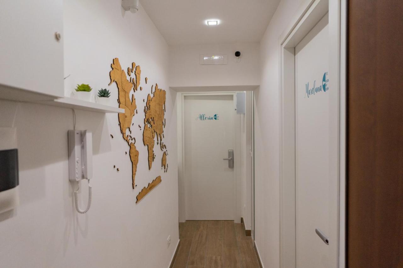 Yes I Know My Room - Storico Napoli Esterno foto